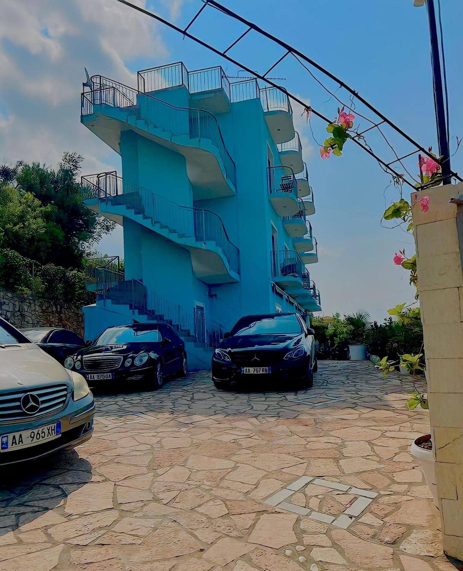 לינה וארוחת בוקר דרמי Bluflest מראה חיצוני תמונה